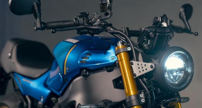 XSR900